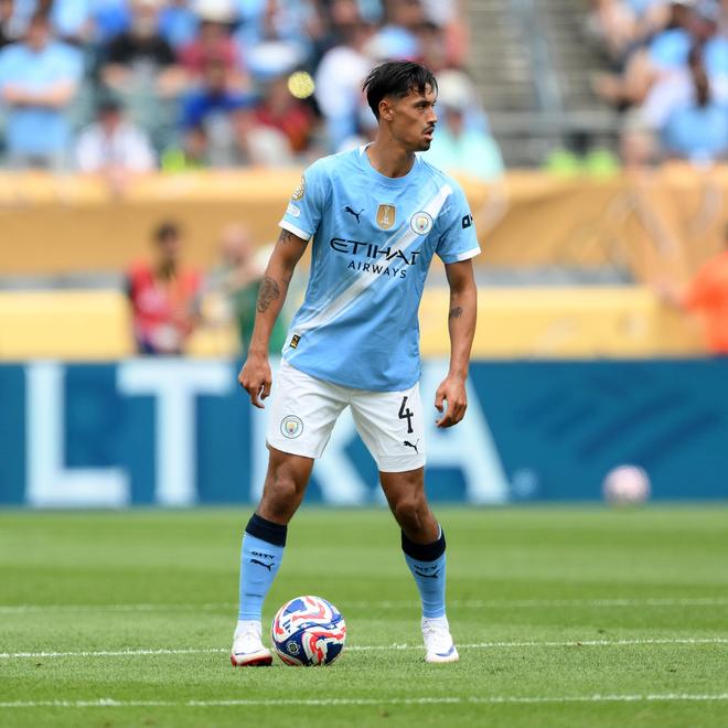 FB娱乐入口-从风云突变广东宏远赛前强势反弹到风云突变曼城今晚单刀错失，集结日曼城调整名单以备欧冠 