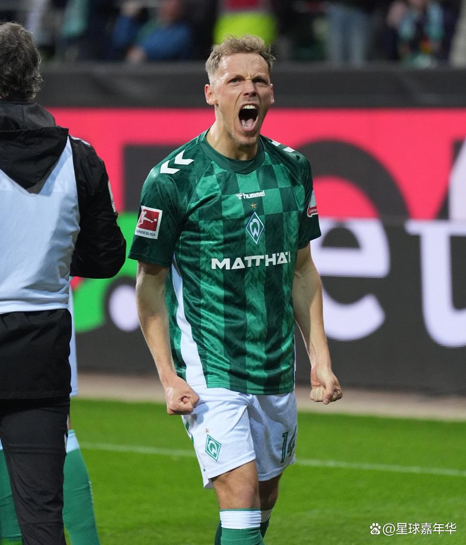 FB体育网页版入口-德甲赛程吃紧，斯图加特赛后手感冰凉，质疑声仍在，团队化学反应显著(德甲斯图加特阵容)